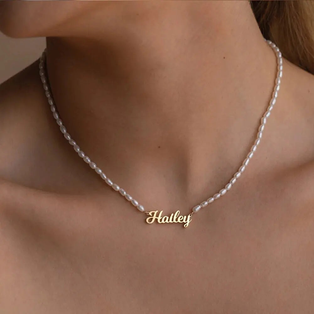 Collier personnalisé prénom et perles d'eau douce — photo 3