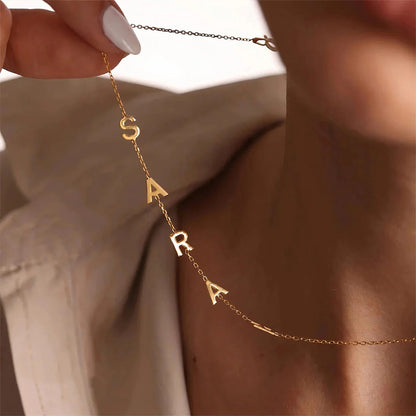 Collier personnalisé avec initiales latérales — photo 4