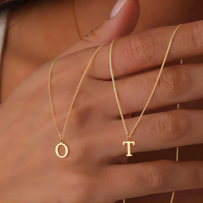 Collier initiale fin doré — photo 4