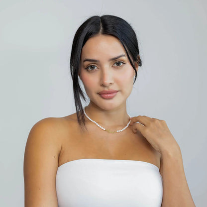 Collier personnalisé prénom et perles d'eau douce — photo 4