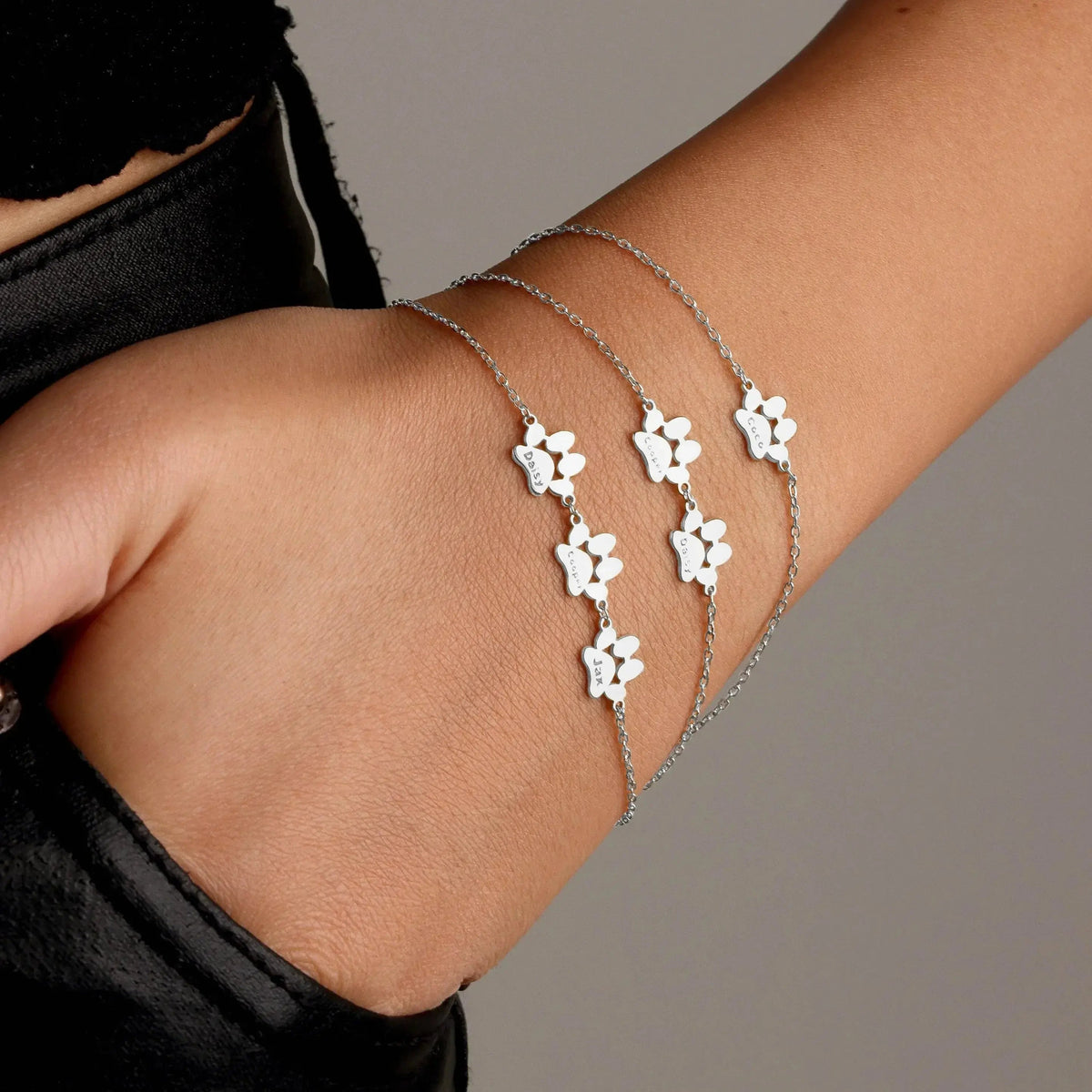 Bracelet personnalisé patte et prénom — photo 7